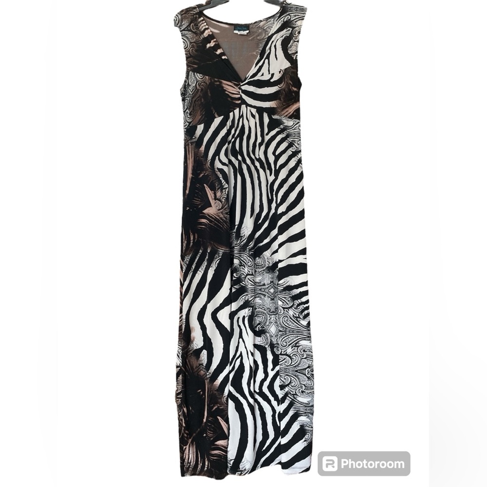 Dream Dance Line Art Sleeveless Maxi Dress size Medium